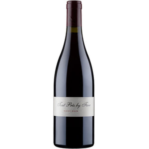 By Farr, `Tout Près` Geelong Pinot Noir 6 Bottle Case 75cl